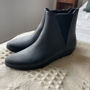 Loeffler Randall Black Ankle Chelsea Rain Boots
